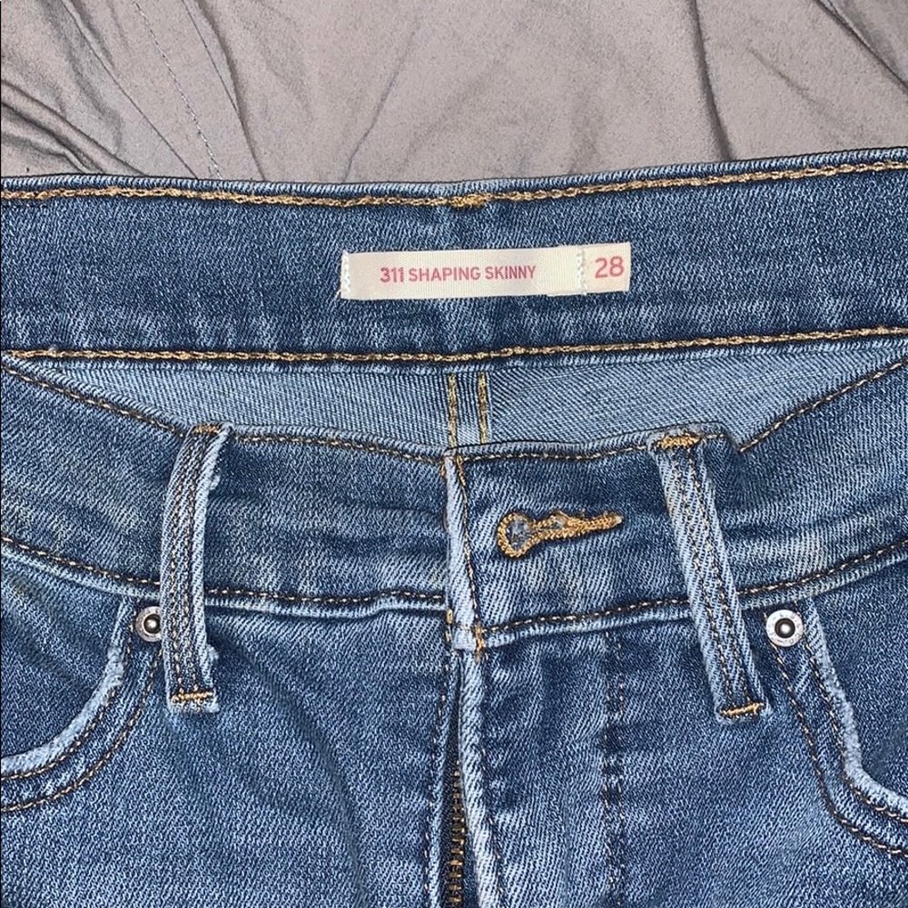 LEVIS 311 Shaping Skinny Jeans